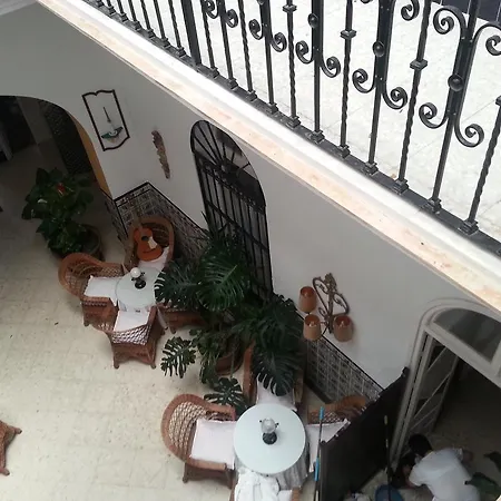 Bahia Hotel 2*